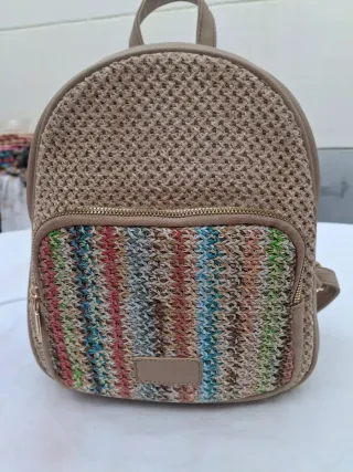 Mochila Beige y Multicolor