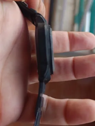 Reloj Casio analógico MRW-200H - Batería y pulsera