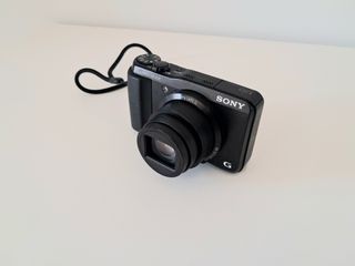Cámara Sony DSC-HX20V lista para usar