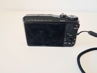 Cámara Sony DSC-HX20V lista para usar