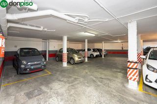 Garaje en venta en San Matías - Realejo en Granada