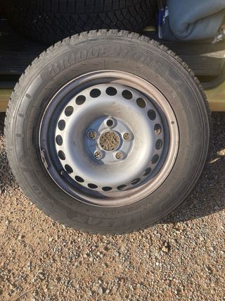 Juego 4 Neumáticos Invierno 215/65 R16C 109/107T