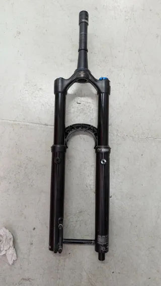 Horquilla Fox 38 27.5 170mm