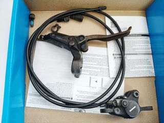 Conjunto Frenos Hidráulicos Shimano y Rotor