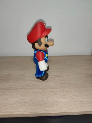 Super Mario 3D 24 cm alto