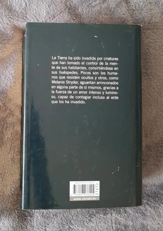 The host (El huésped) libro