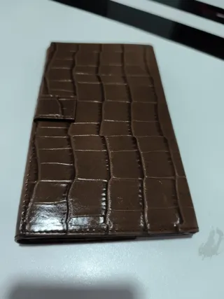 Monedero billetero marrón efecto piel