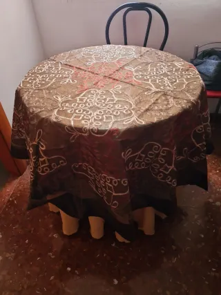 Mantel Mesa Camilla Bordado Fino