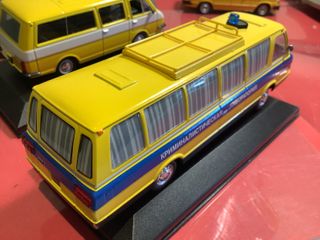 Lote 3 Coches URSS 1/43 Servicio Público, taxis..