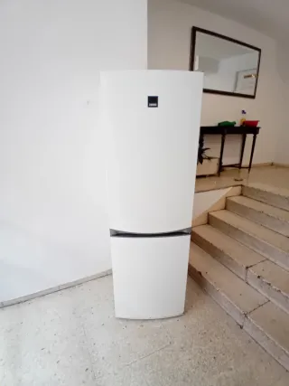 Nevera Zanussi Blanca