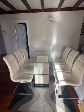 Mesa y 6 Sillas Comedor Cristal y Piel