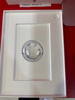 iPad A16 128GB WiFi Platino