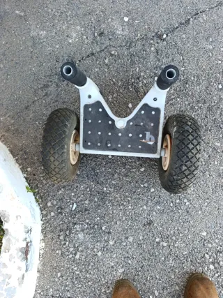 Carro para kayak con ruedas