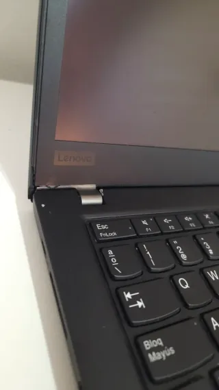 Ordenador portátil Lenovo ThinkPad T480s Táctil