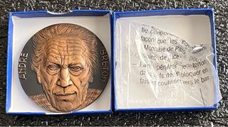 Medalla Bronce André Breton