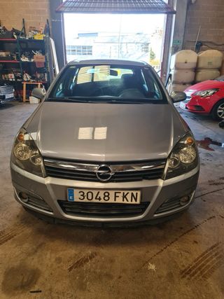 Opel Astra 2007