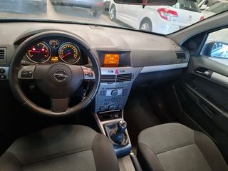 Opel Astra 2007
