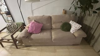 Sofá de 2 plazas beige