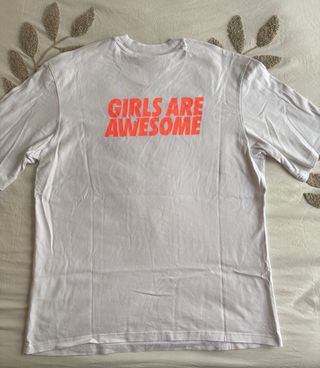 Camiseta Adidas blanca con logo coral mujer S