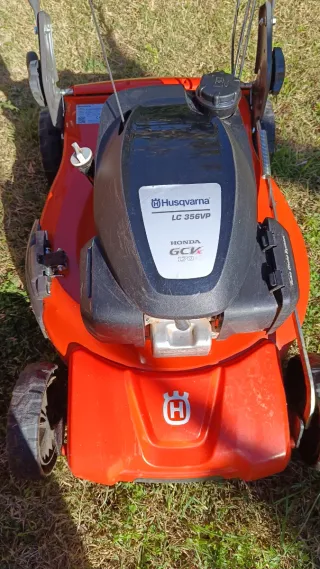 Cortacésped Husqvarna LC 356VP Honda GCV170