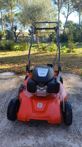 Cortacésped Husqvarna LC 356VP Honda GCV170