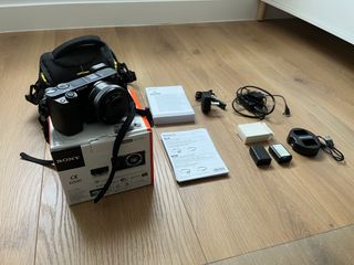 Sony a6000 + Lente 18-55mm