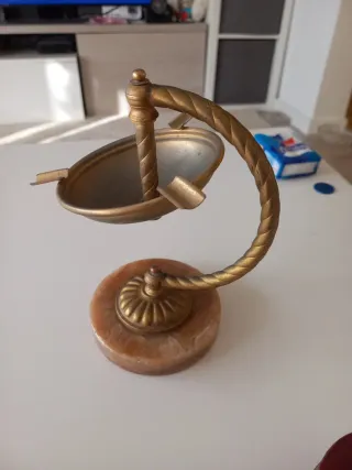 Lote: Encendedor y Cenicero Vintage