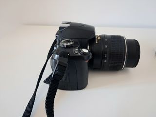 Cámara Nikon D60 + Flash