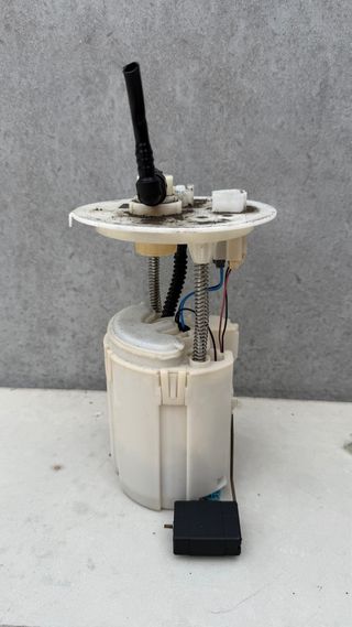 Bomba Gasolina Toyota Prius 2g NHW20