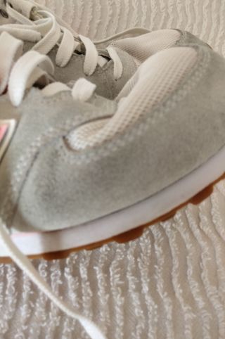 Zapatillas New Balance Gris y Rosa Talla 40