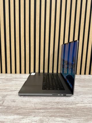 MacBook Pro 16" 2021 M1 PRO 16gb 512gb SSD