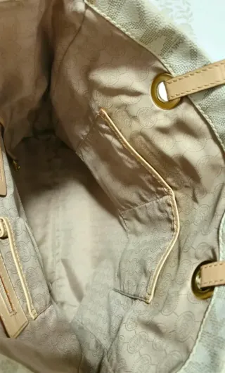 Bolso Michael Kors Beige y Dorado