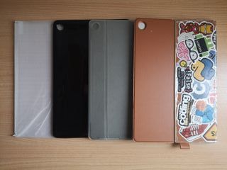 Huawei Mediapad M5 4/32GB + Teclado y Fundas