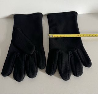 Conjunto Gorro, Bufanda y Guantes Negro