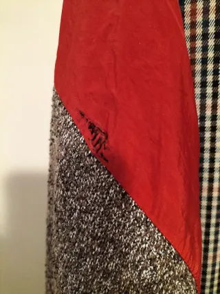 Jersey largo multicolor con rojo