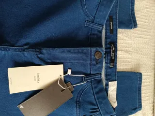 Pantalón pitillo cropped Bershka nuevo