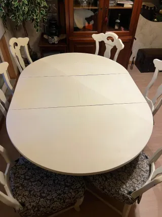 Mesa de comedor y 6 sillas