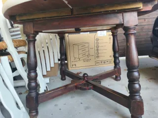 Mesa de comedor y 6 sillas