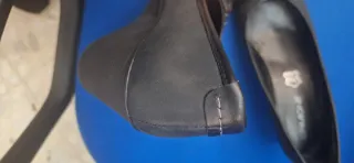 Zapatos de cuña negros para mujer