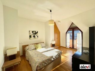 Piso en alquiler en Bola de Oro - Serrallo en Granada