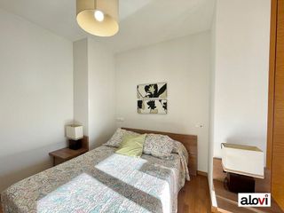 Piso en alquiler en Bola de Oro - Serrallo en Granada