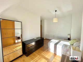 Piso en alquiler en Bola de Oro - Serrallo en Granada