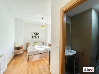 Piso en alquiler en Bola de Oro - Serrallo en Granada