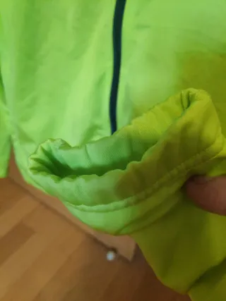 Chaqueta Deportiva Adidas Verde y Negra de niño