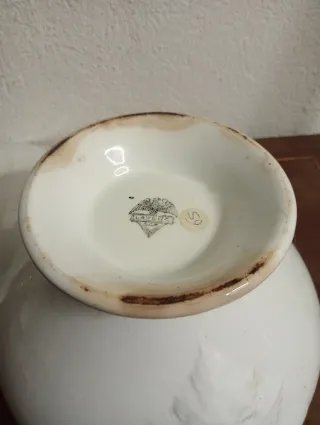 Zuppiera antica Laveno porcellana bianca