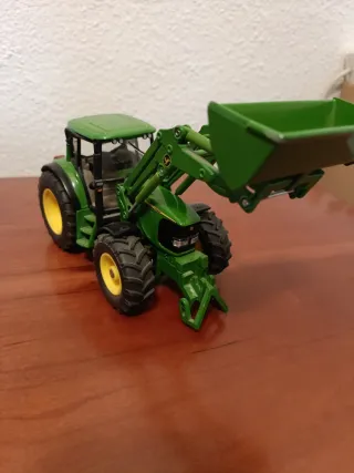 Tractor Cosechadora Siku 1:32