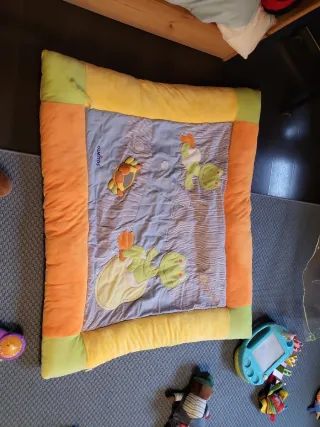 Manta de juegos de Olmitos para bebé