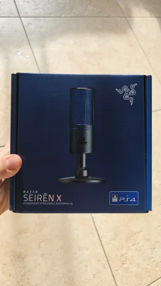 Microfono Razer Seiren X per PS4