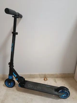 Patinete niño ruedas goma plegable