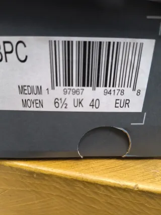 New Balance 500 Beige Talla 40